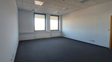 Do wynajęcia biuro 44,9 m² | Legnicka 50 |