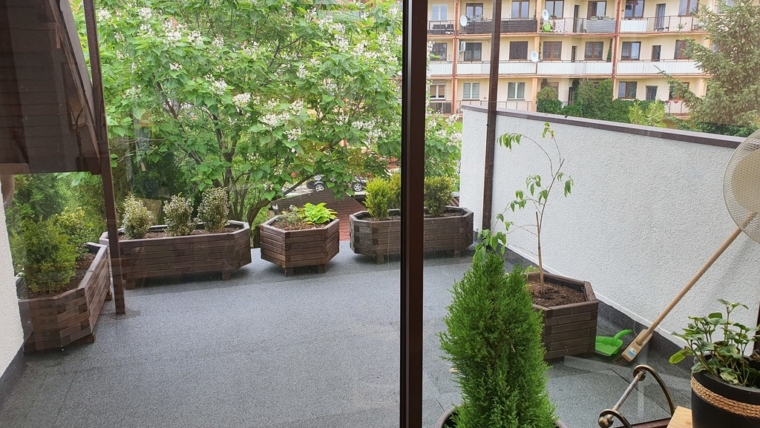 Lokal usługowo-mieszkalny 334 m²