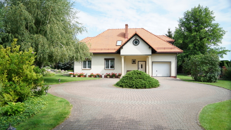 Dworek pod Wrocławiem | 180 m2 | ogród 5000 m2