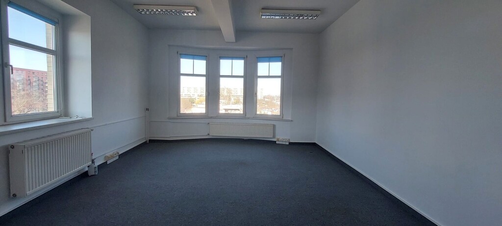 Lokal Biurowy – wynajem | 42,3 m² | Legnicka 52