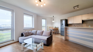 2 Pokoje**Balkon**3 min Factoria Park**