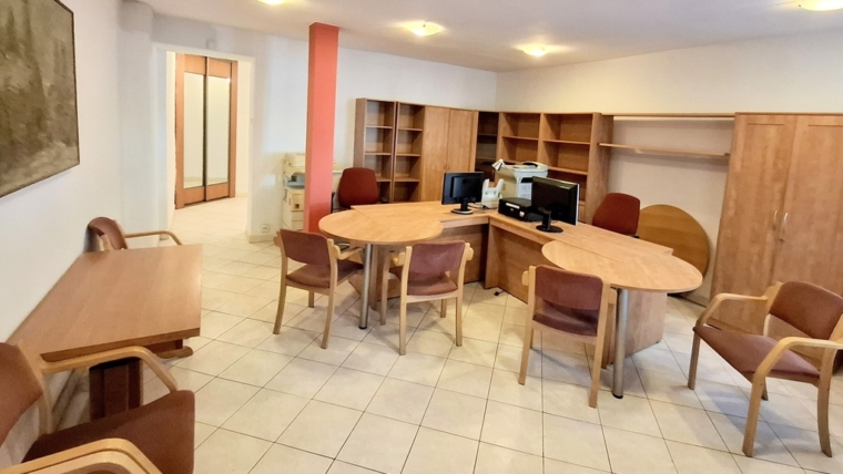 Na sprzedaż – lokal użytkowy 61,05 m² w centrum