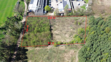 Działka z przeznaczeniem komercyjnym / 0,67ha