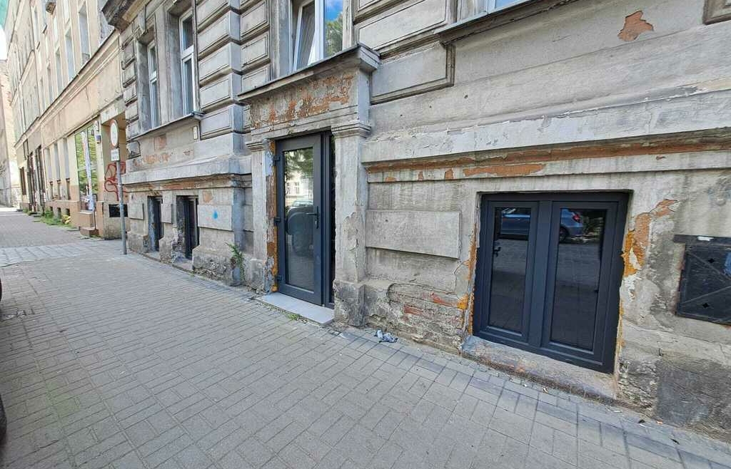 Lokal usługowy 40m2 po generalnym remoncie
