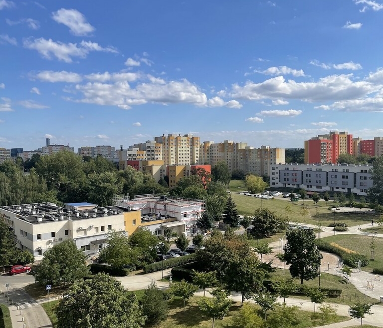 Z balkonem i widokami/3pokoje+kuchnia/piwnica