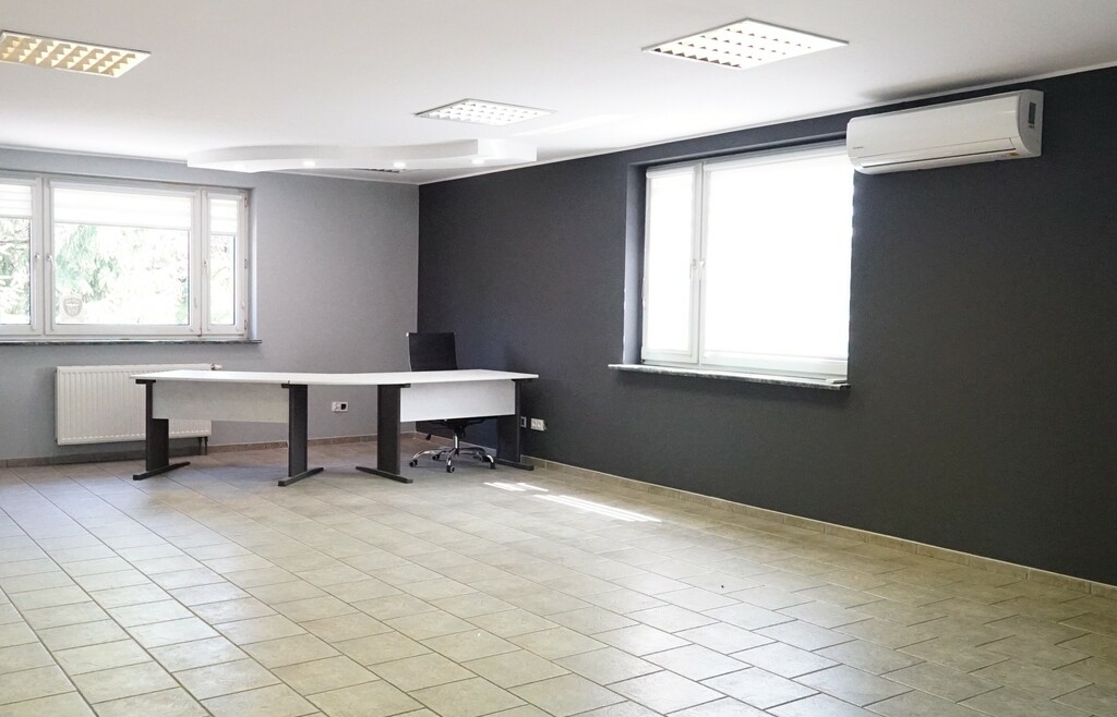 Wynajem I 200m² I 4 pomieszczenia I parking