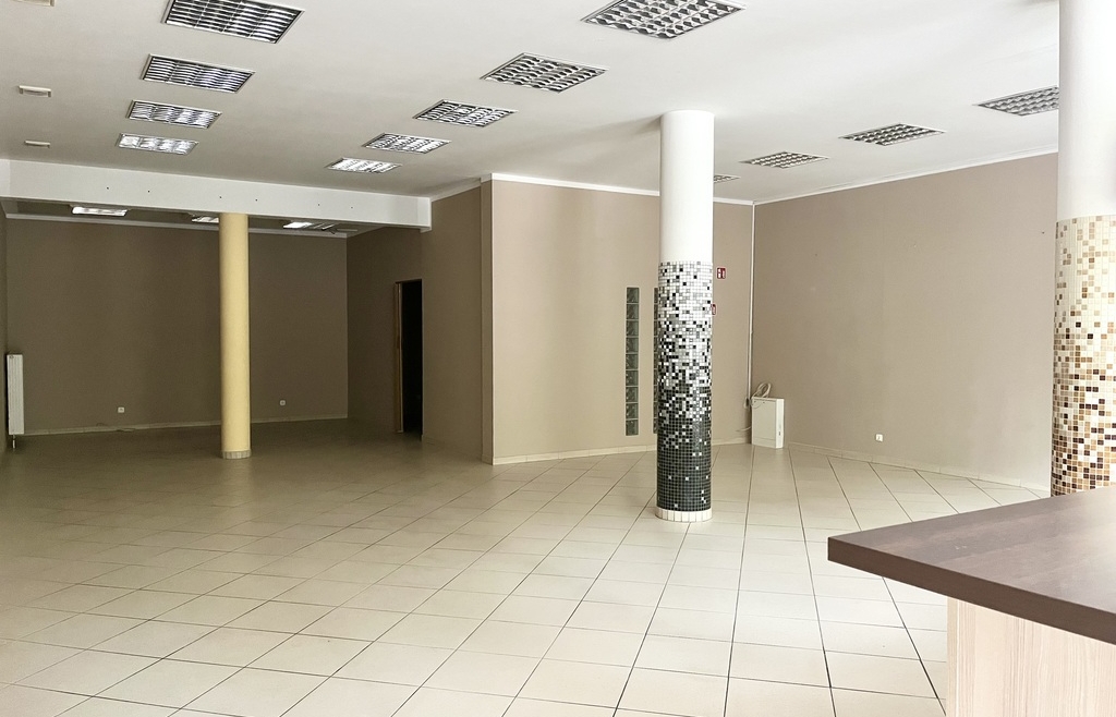 Lokal usługowo-handlowy 113 m2
