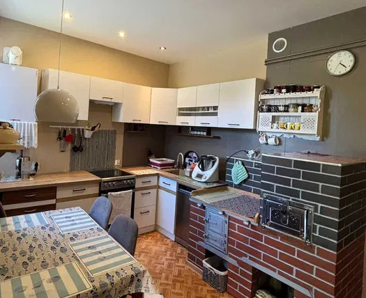Klimatyczne mieszkanie | 82,69m2 |parter |2 garaże