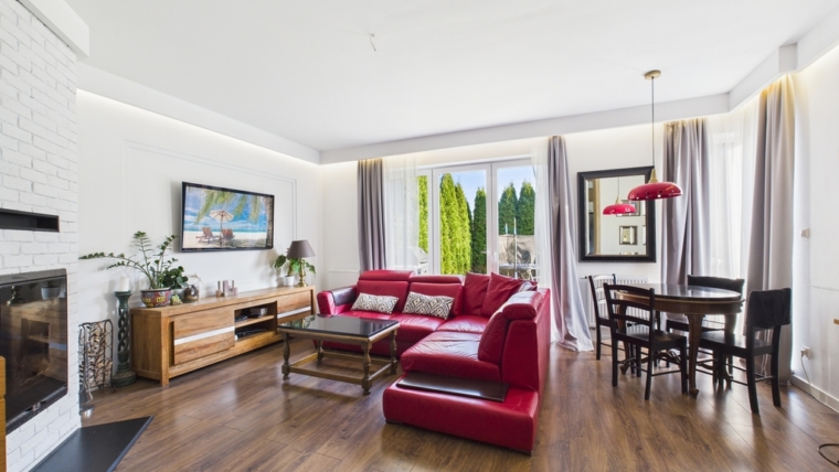 Mieszkanie dwupoziomowe z dużym ogrodem| kominek