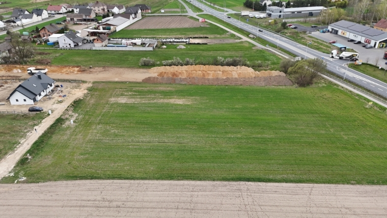 | 1500 m²| Chrząstowice | mpzp |