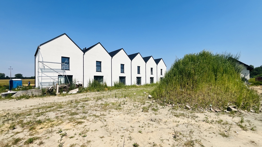 Nowe osiedle |  Szeregówki -71 m2 | Oleśnica