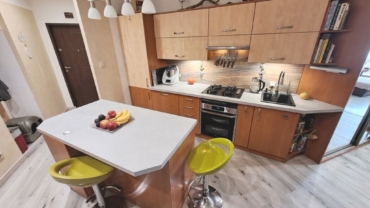 Przytulne mieszkanie w kamienicy | 4 pokoje