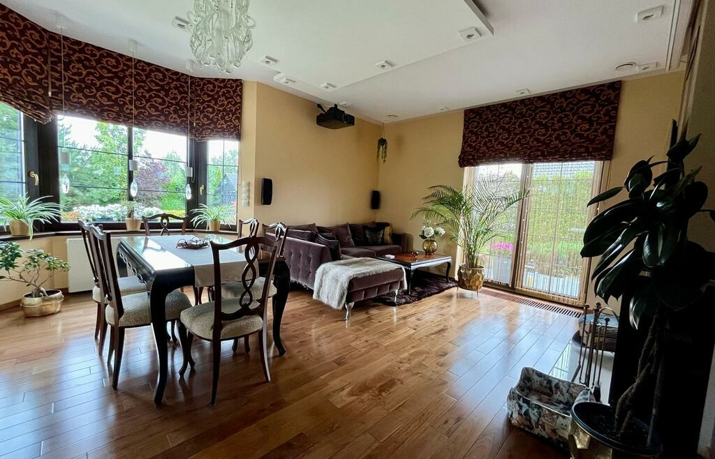 Wyjątkowy dom przy lesie – Chrząstawa Mała