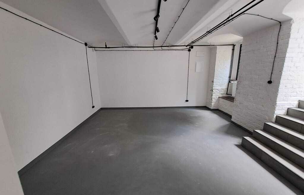 Lokal usługowy z najemcą| Dochód pasywny