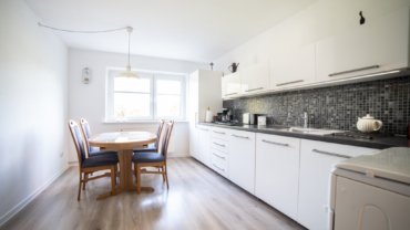 Mieszkanie z ogródkami w kamienicy – cisza