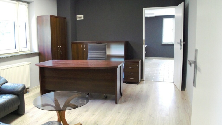 Wynajem I 200m² I 4 pomieszczenia I parking