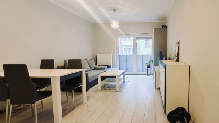 Kawalerka 32,5 m² z balkonem | Ołbin | centrum