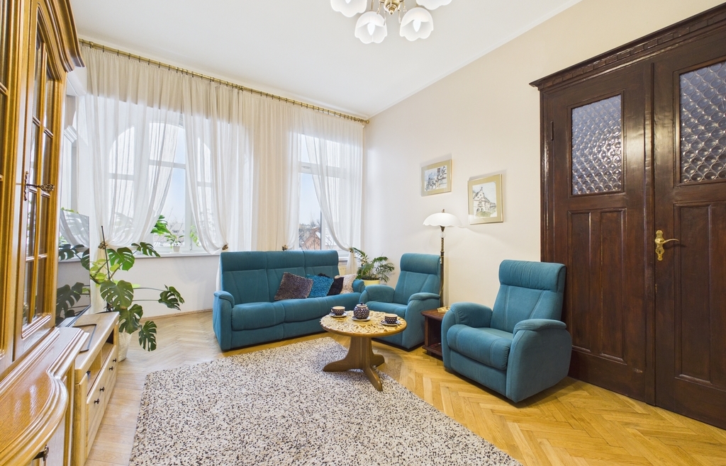 161 m² klimatycznego mieszkania w kamienicy |Borek