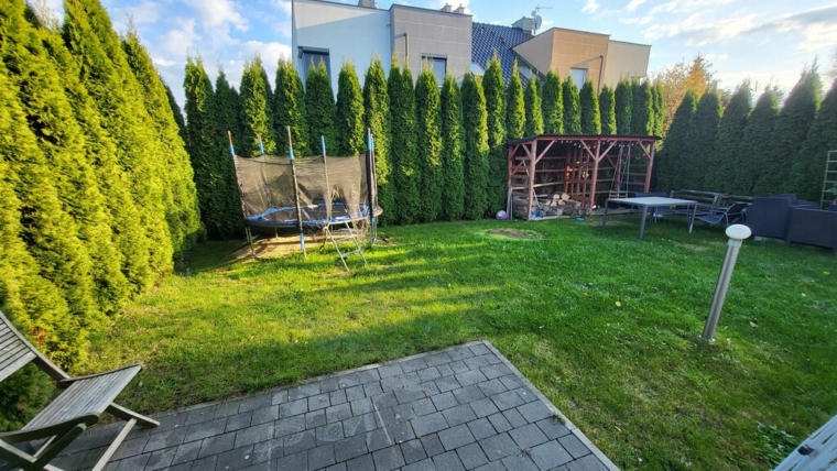 Mieszkanie dwupoziomowe z dużym ogrodem| kominek