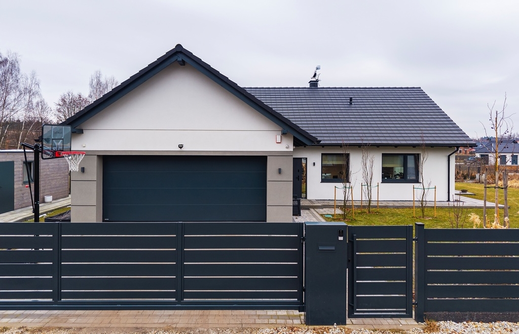 Dom parterowy | 5 pokoi | garaż 2msc | Sokołowice