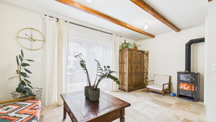 Klimatyczny dom szeregowy z ogrodem| kominek