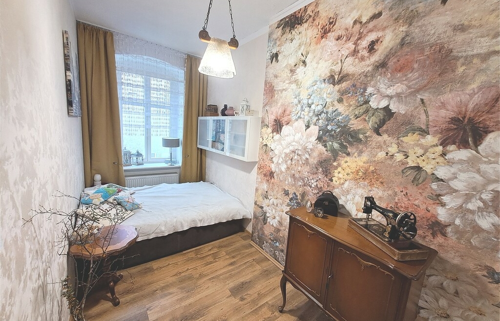 Szczęśliwa| 4 pokoje| blisko Skytower