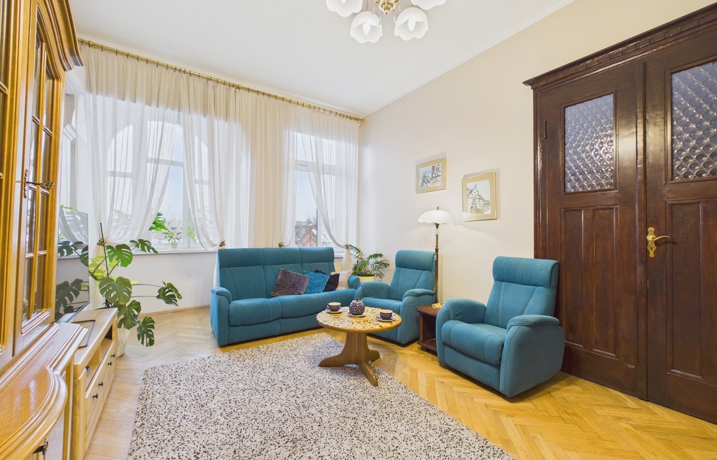 161 m² klimatycznego mieszkania w kamienicy |Borek