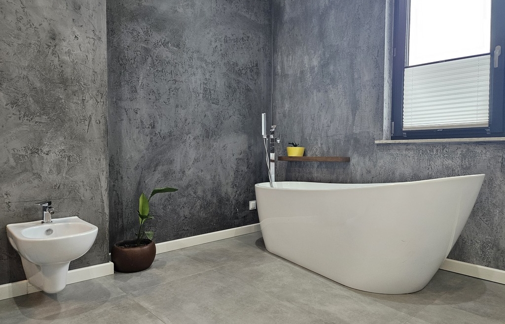 Gotowy dom z wyposażeniem, fotowoltaiką i ogrodem