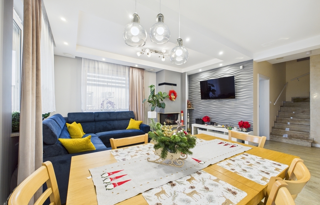 Bliźniak pod miastem| Kominek | Rekuperacja