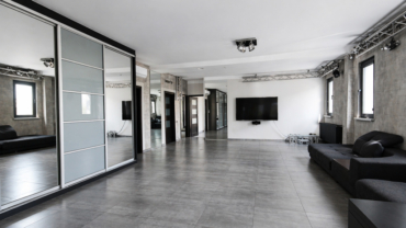 155 m² | Lokal użytkowy | Biuro / Usługi / Show