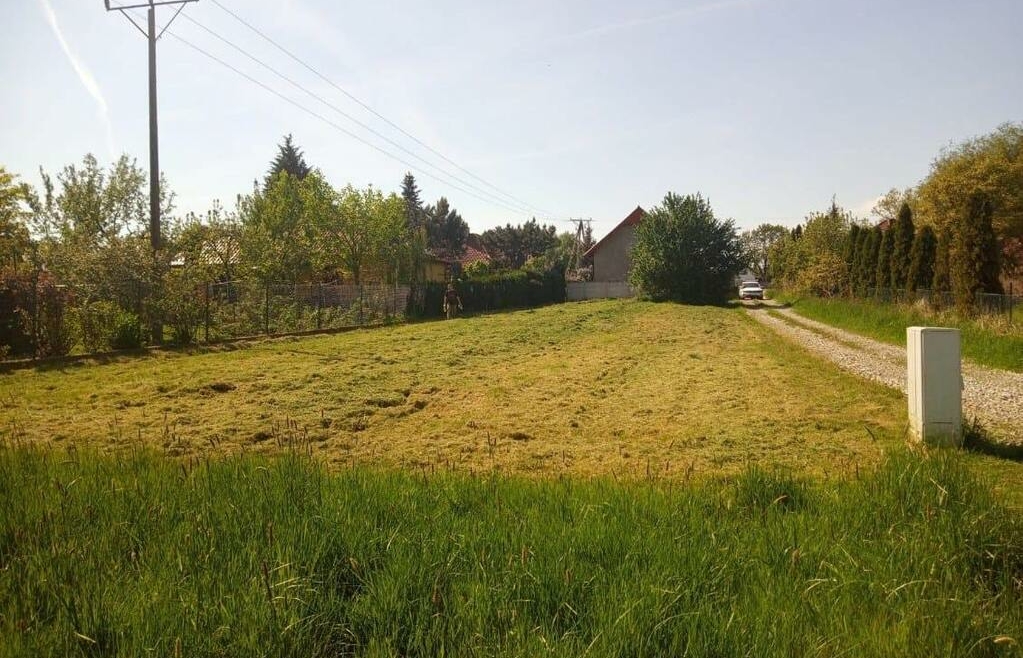 Działka budowlana 928 m² z WZ – Wilkszyn