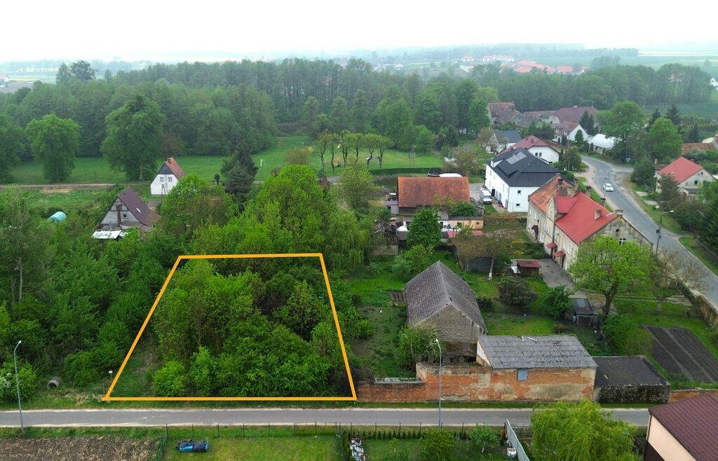 Atrakcyjna działka budowlana 1250 m² – Poniatowice