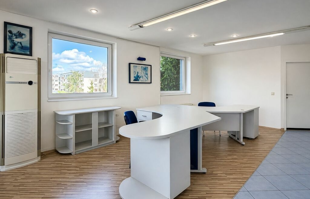 Lokal 130 m2 na biura, gabinety, usługi