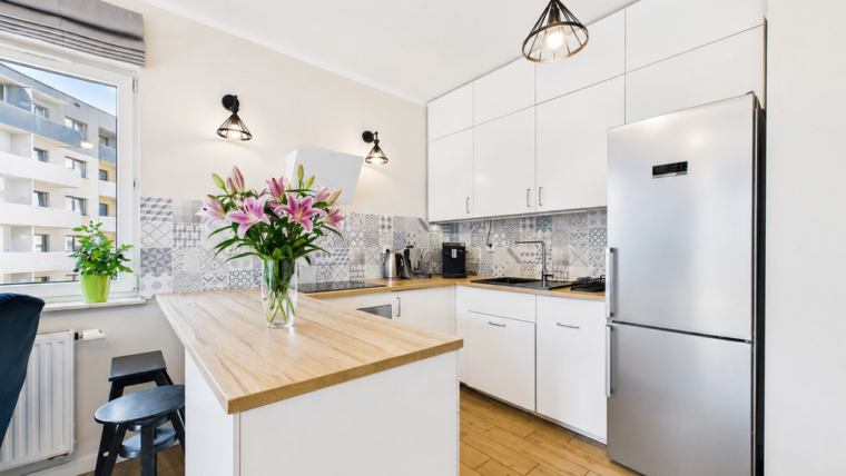 3 pokoje | Promenady | Garaż | Balkon