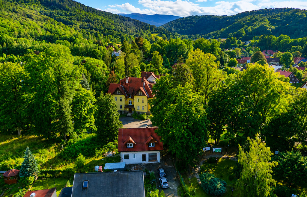 Dom w stanie surowym zamkniętym I Karkonosze