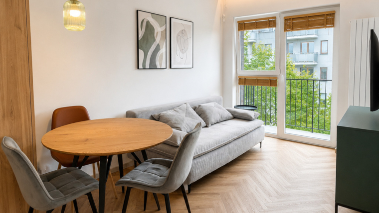 Nowe | Balkon | Garaż | Klecina