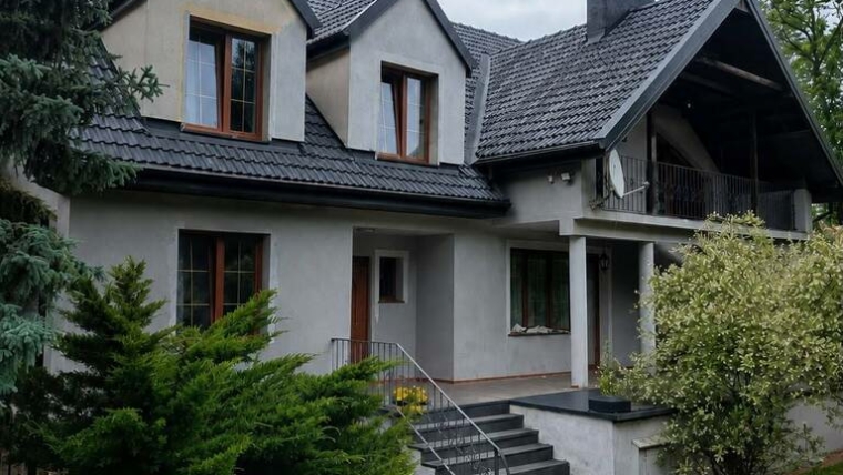Gotowiec inwestycyjny | 554 m² | Oporów, Wrocław|