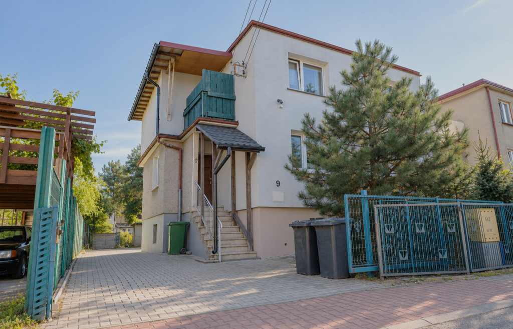 Dom w Wilczycach | Sprzedaż | Borowa | Hostel