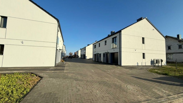 Nowoczesny dom z garażem | 110 m² | duża działka