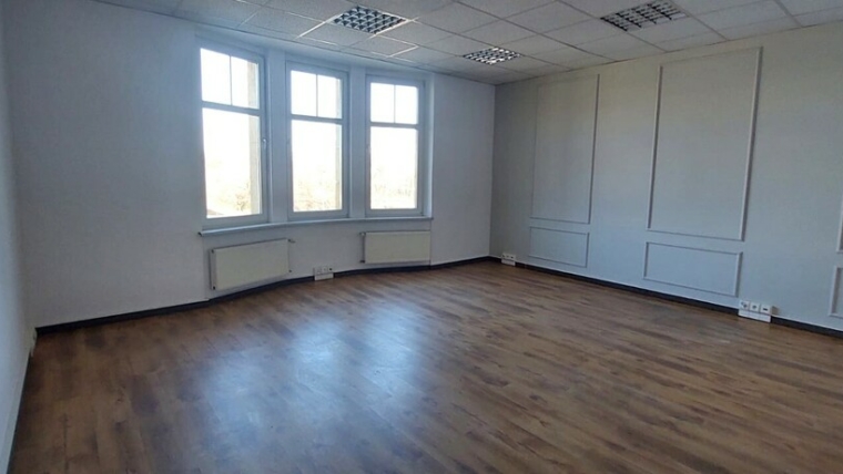 Biuro na wynajem 46,9 m2 ul.Legnicka