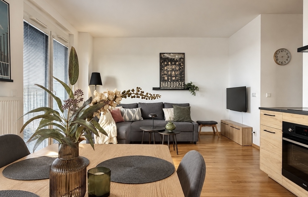 WYNAJEM | 15. PIĘTRO | PANORAMA WROCŁAWIA | TARAS 37 M²
